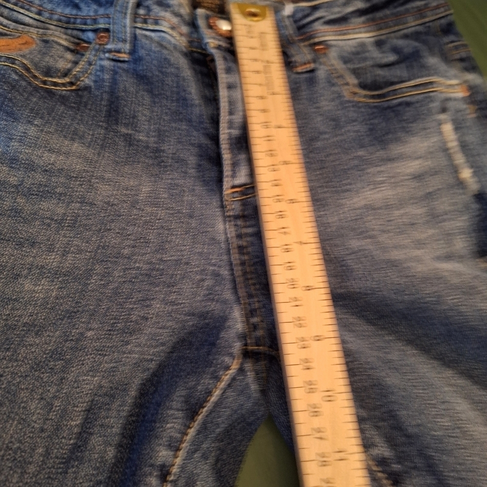 Classic Blue Women's Jeans - Picture 6 of 9